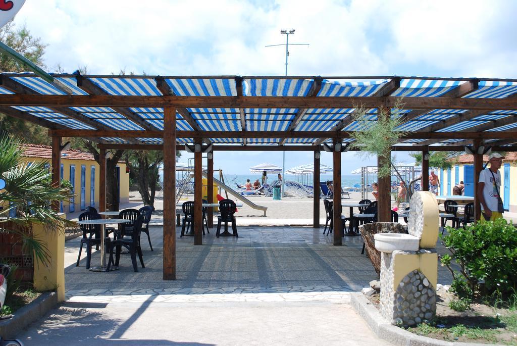 Affittacamere Ambra Marinella di Sarzana Exterior photo